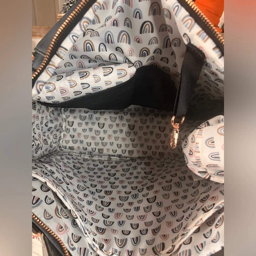 Petunia Pickle Bottom Pivot Pack Diaper Bag Navy & Blush Convertible Backpack NW